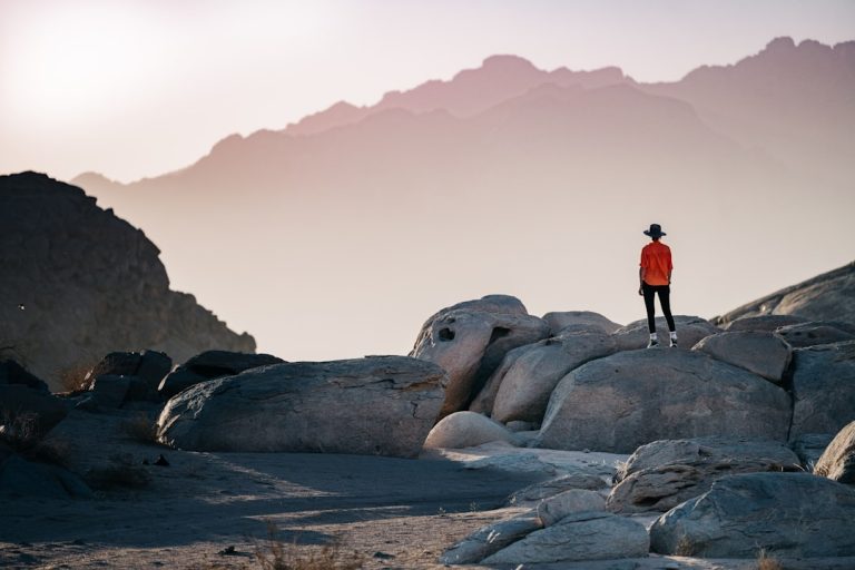 Unlocking the Secrets of Budget Travel Blogging: Explore the World Without Breaking the Bank